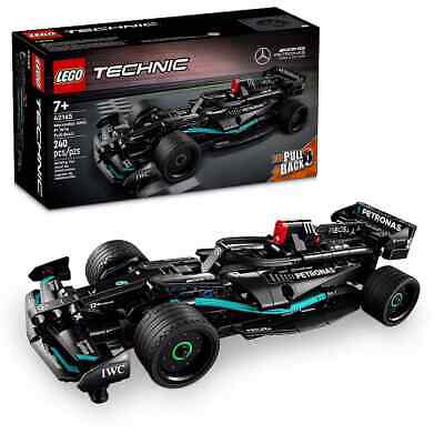 LEGO Technic Mercedes-AMG F1 Stand